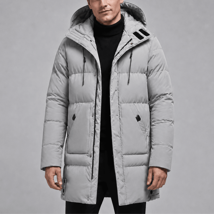 Man wearing the men's quilted coat in Gray