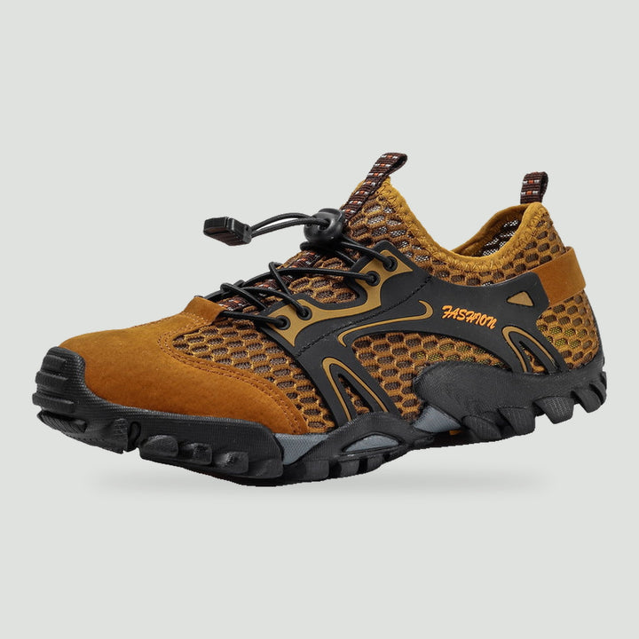 Water hiking shoe with quick dry mesh upper and toggle lace in brown
