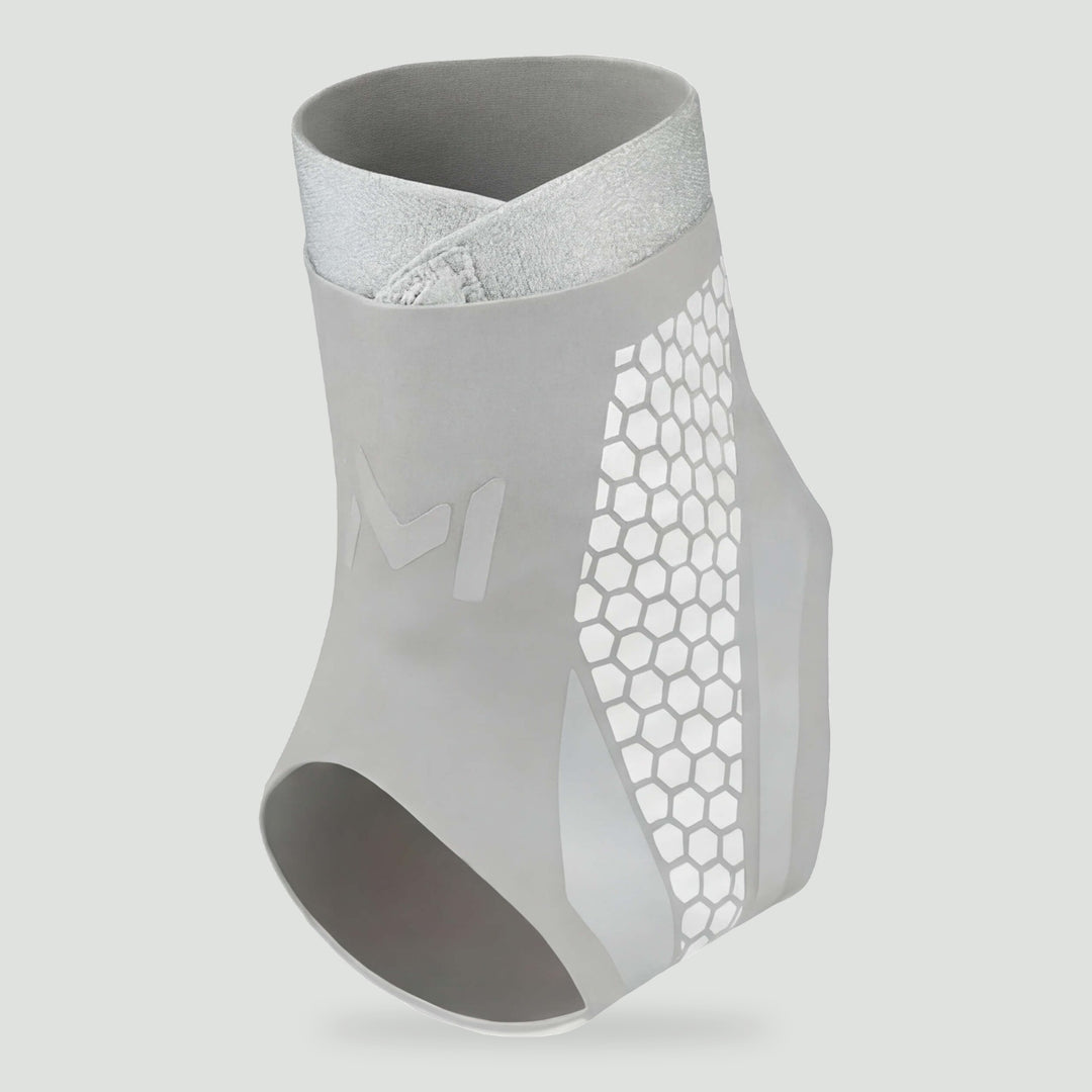 Compression ankle brace in Light Gray