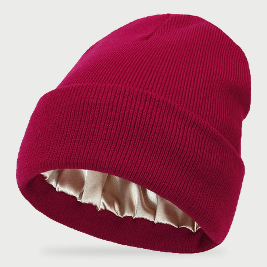 Satin lined beanie in Burgundy