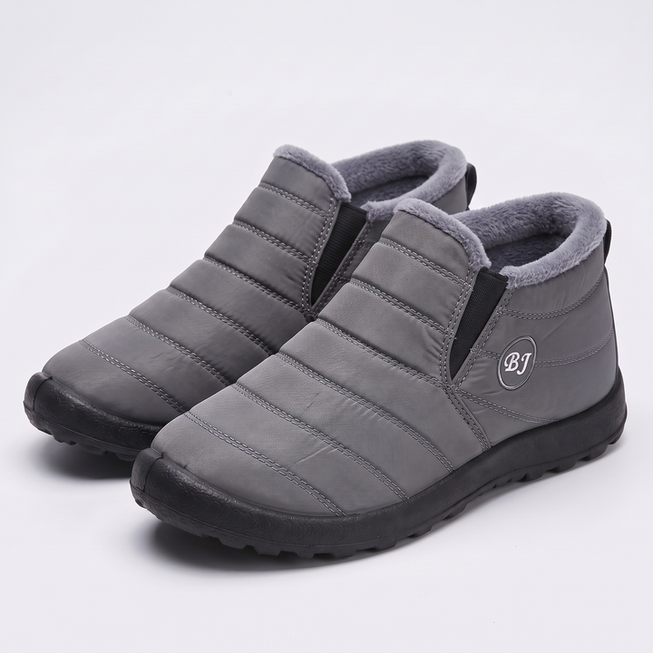 Women's fur-lined slip-on winter boots in gray