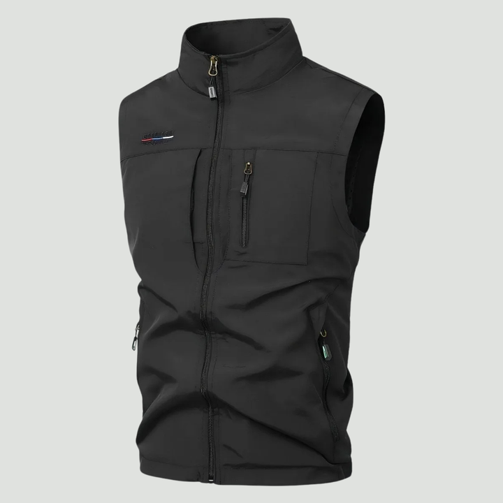 Lightweight Multi-Pocket Outdoor Vest – Quick-Dry Layer for Active Use