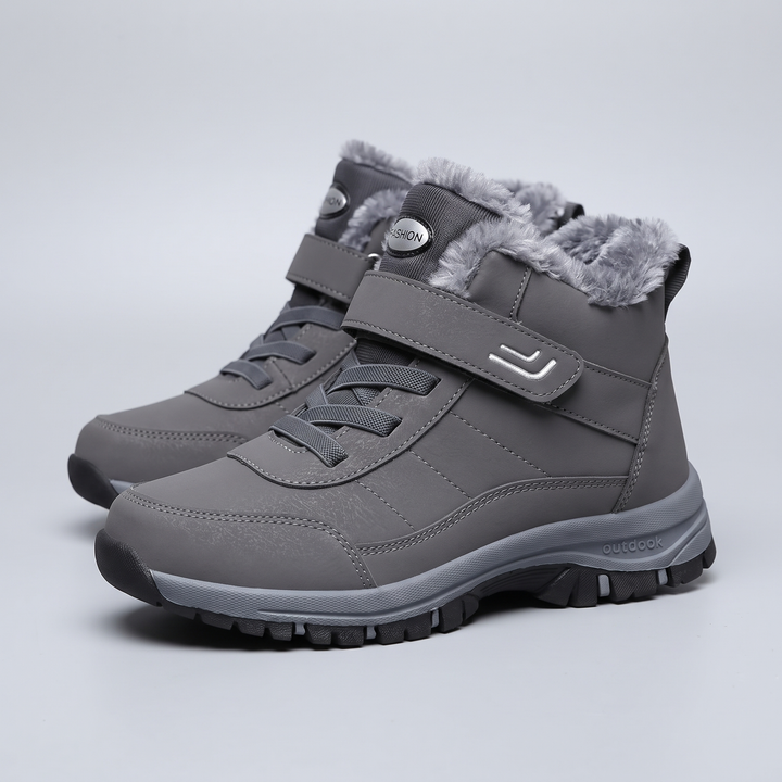 Plush lined winter boots in gray with lugged rubber sole