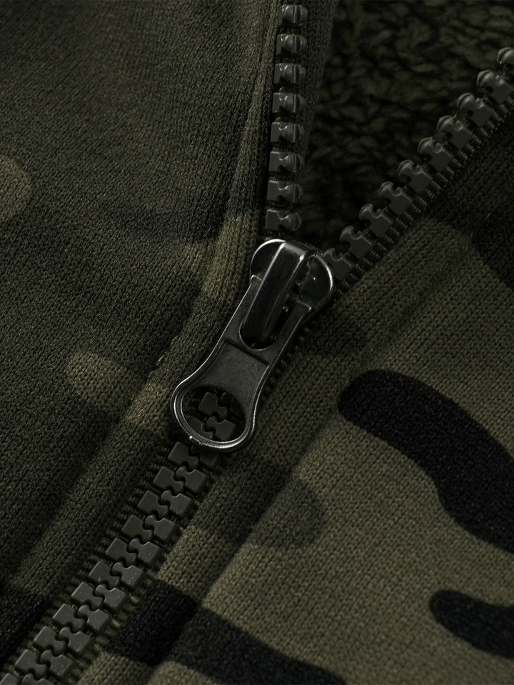 Men’s Camouflage Outdoor Hoodie with Fleece Lining