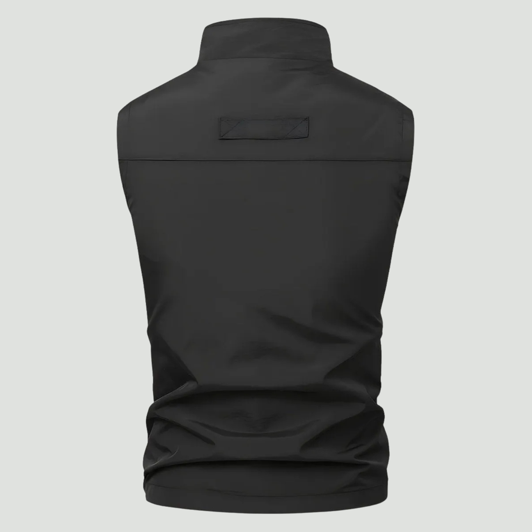 Lightweight Multi-Pocket Outdoor Vest – Quick-Dry Layer for Active Use