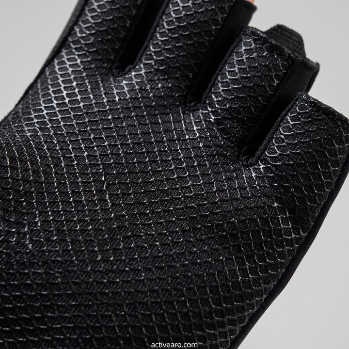 Fingerless Fishing Gloves – Non-Slip Grip & Light Insulation for Outdoor Use