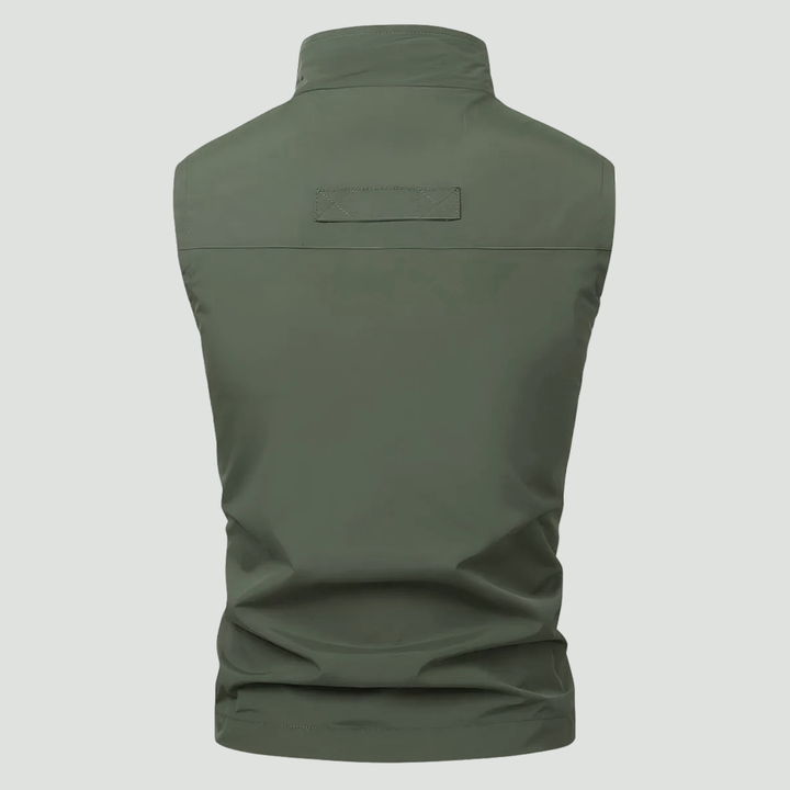 Lightweight Multi-Pocket Outdoor Vest – Quick-Dry Layer for Active Use