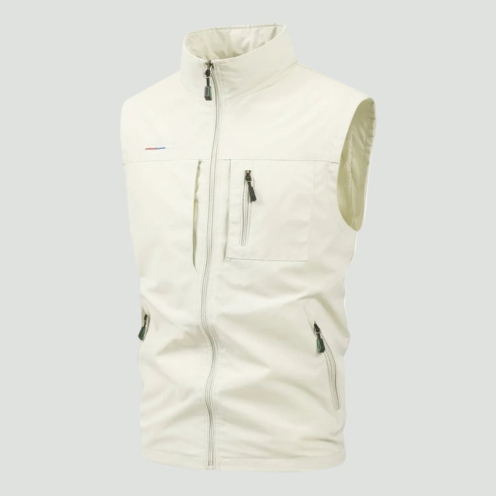 Lightweight Multi-Pocket Outdoor Vest – Quick-Dry Layer for Active Use