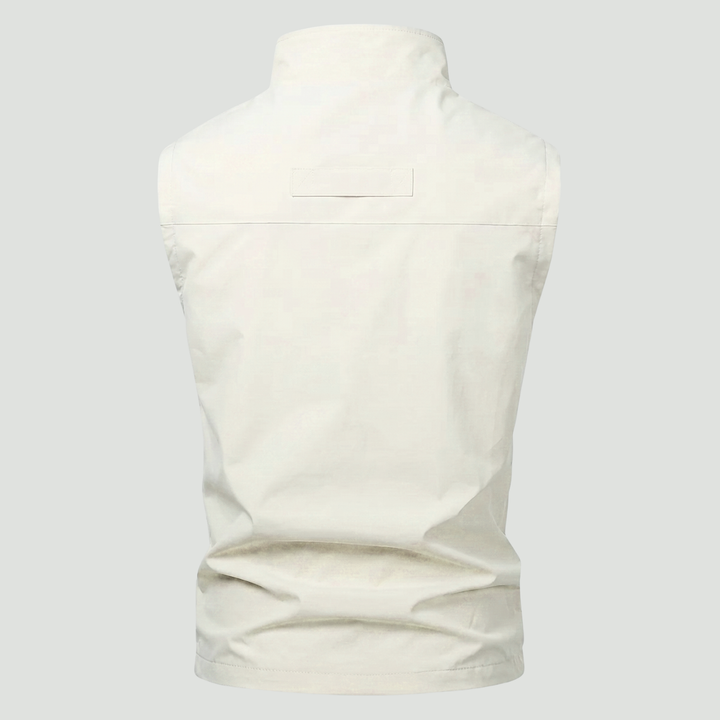 Lightweight Multi-Pocket Outdoor Vest – Quick-Dry Layer for Active Use