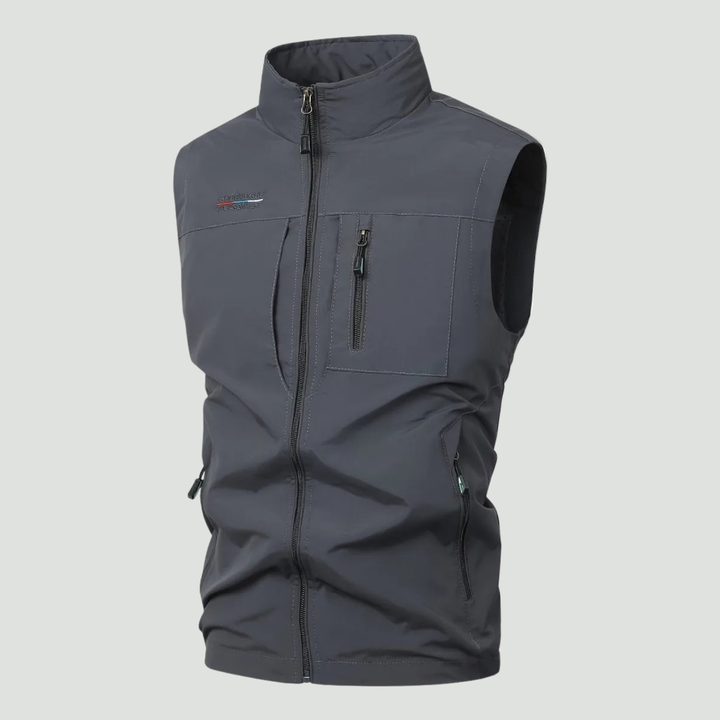 Lightweight Multi-Pocket Outdoor Vest – Quick-Dry Layer for Active Use