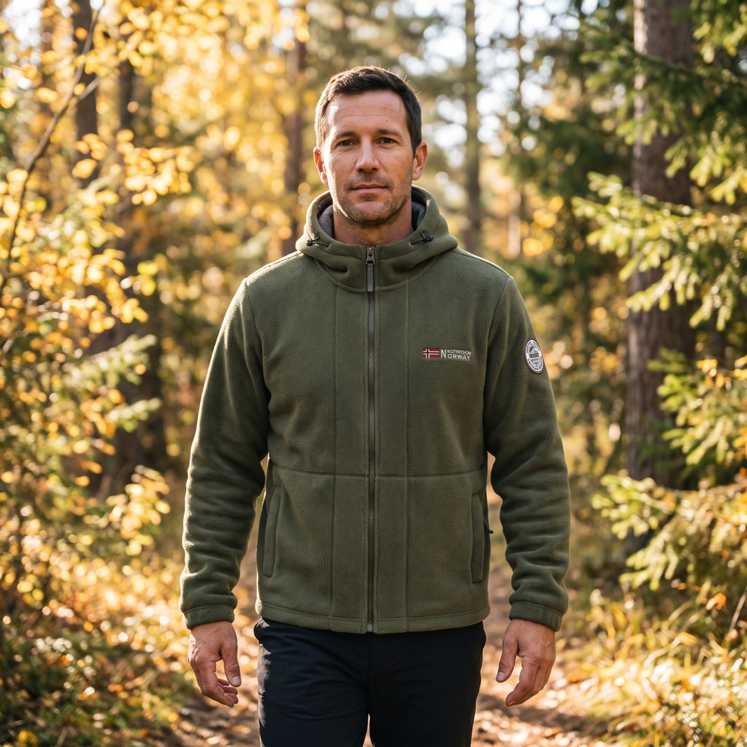 Men’s Fleece Jacket with Windproof Design – Warm Layer for Outdoor Use