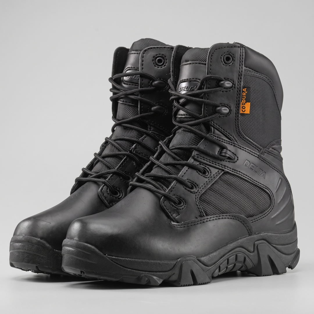 Tactical hiking boots with side zip - Black - pair, three-quarter front view