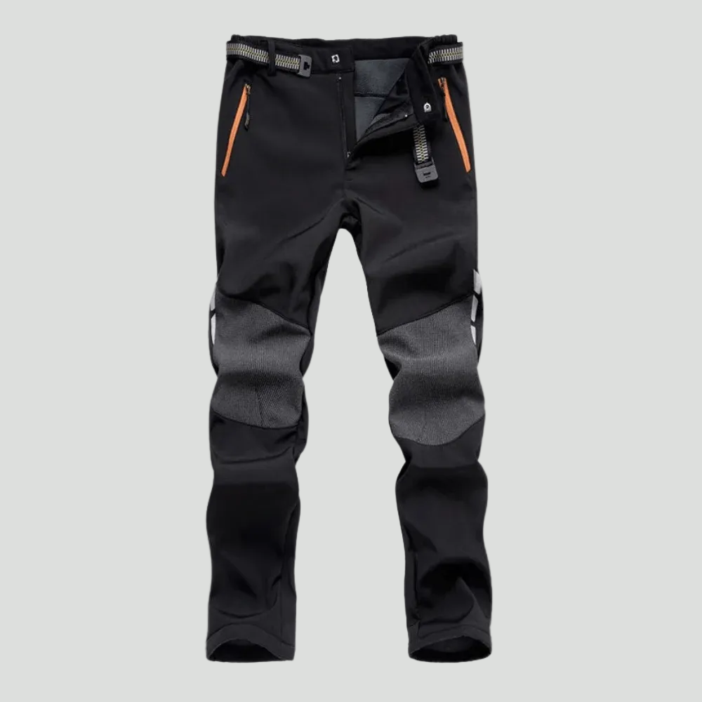 Insulated Hiking Trousers – Water-Resistant Softshell for Cold Conditions