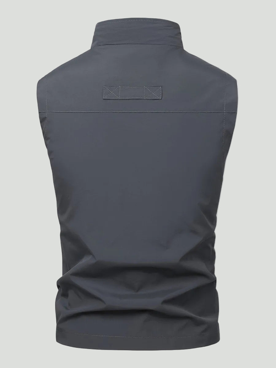Lightweight Multi-Pocket Outdoor Gilet – Quick-Dry Layer for Active Use