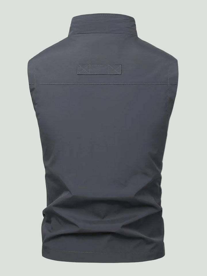 Lightweight Multi-Pocket Outdoor Gilet – Quick-Dry Layer for Active Use