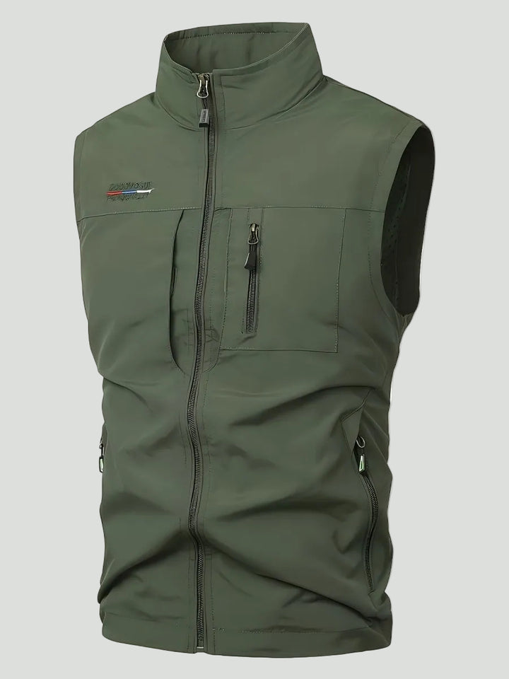 Lightweight Multi-Pocket Outdoor Gilet – Quick-Dry Layer for Active Use
