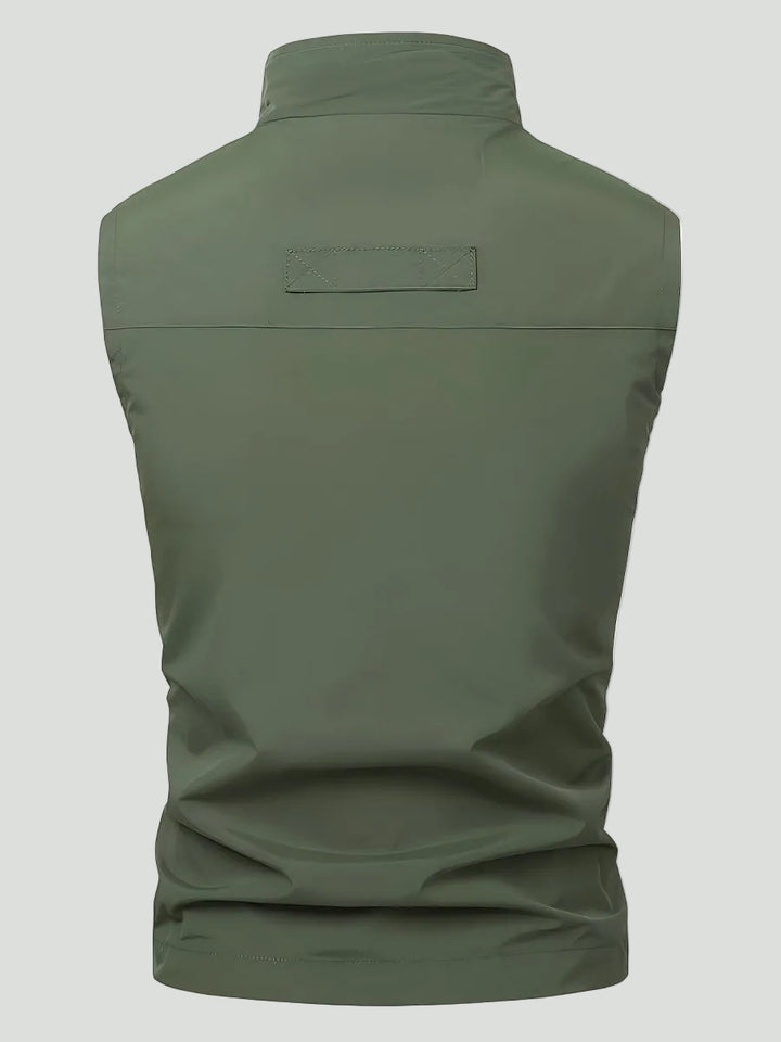 Lightweight Multi-Pocket Outdoor Gilet – Quick-Dry Layer for Active Use