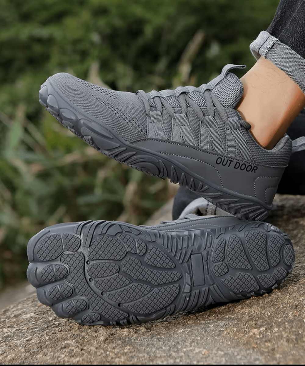 Wide-Fit Barefoot Walking Shoes – Breathable Design with Grippy Outsole