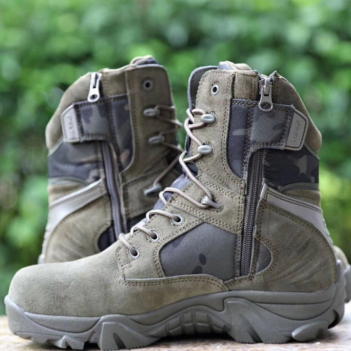 Men’s Lightweight Waterproof Tactical Hiking Shoes – Grip Sole for Outdoor Use