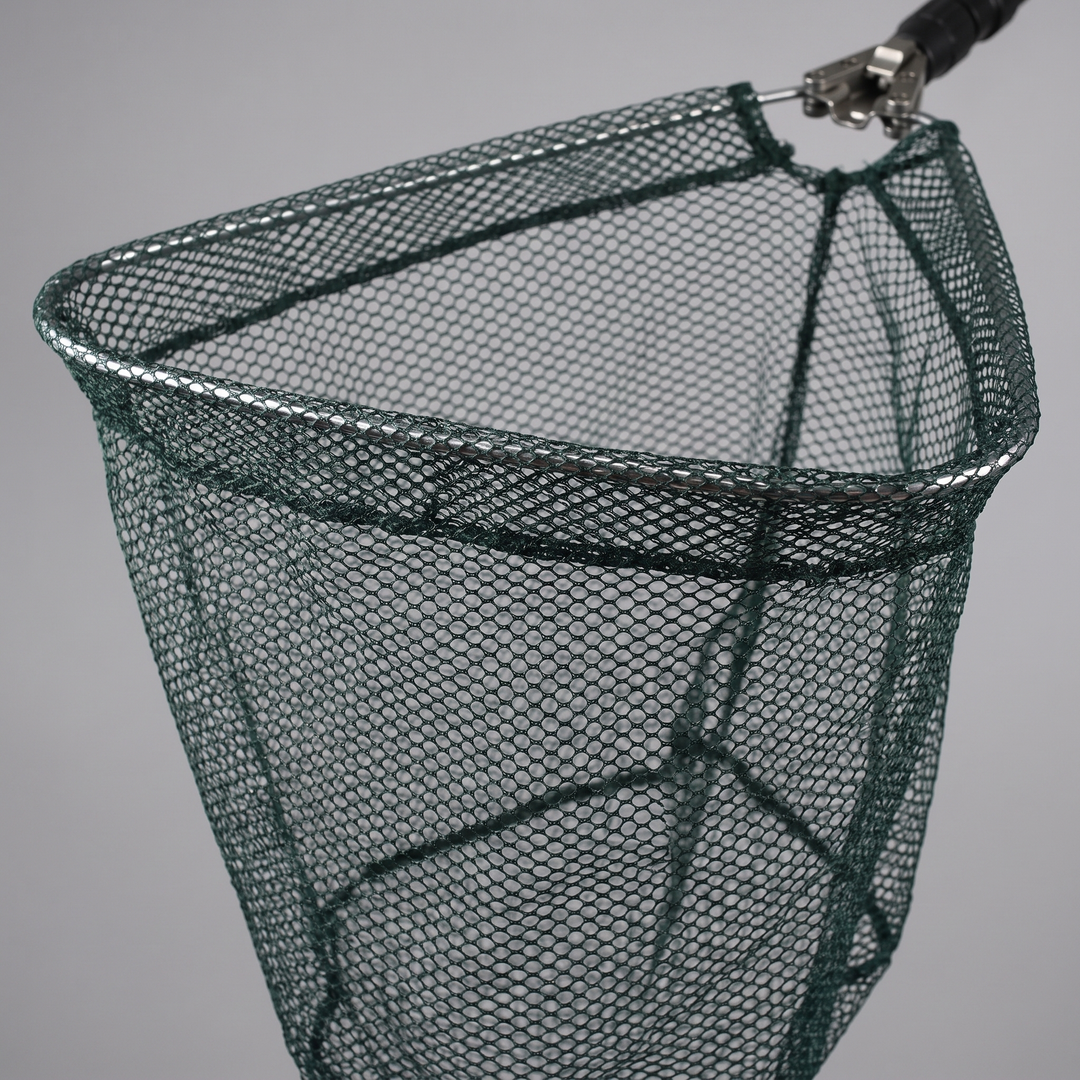 Triangular hoop and deep knotted mesh of the landing net