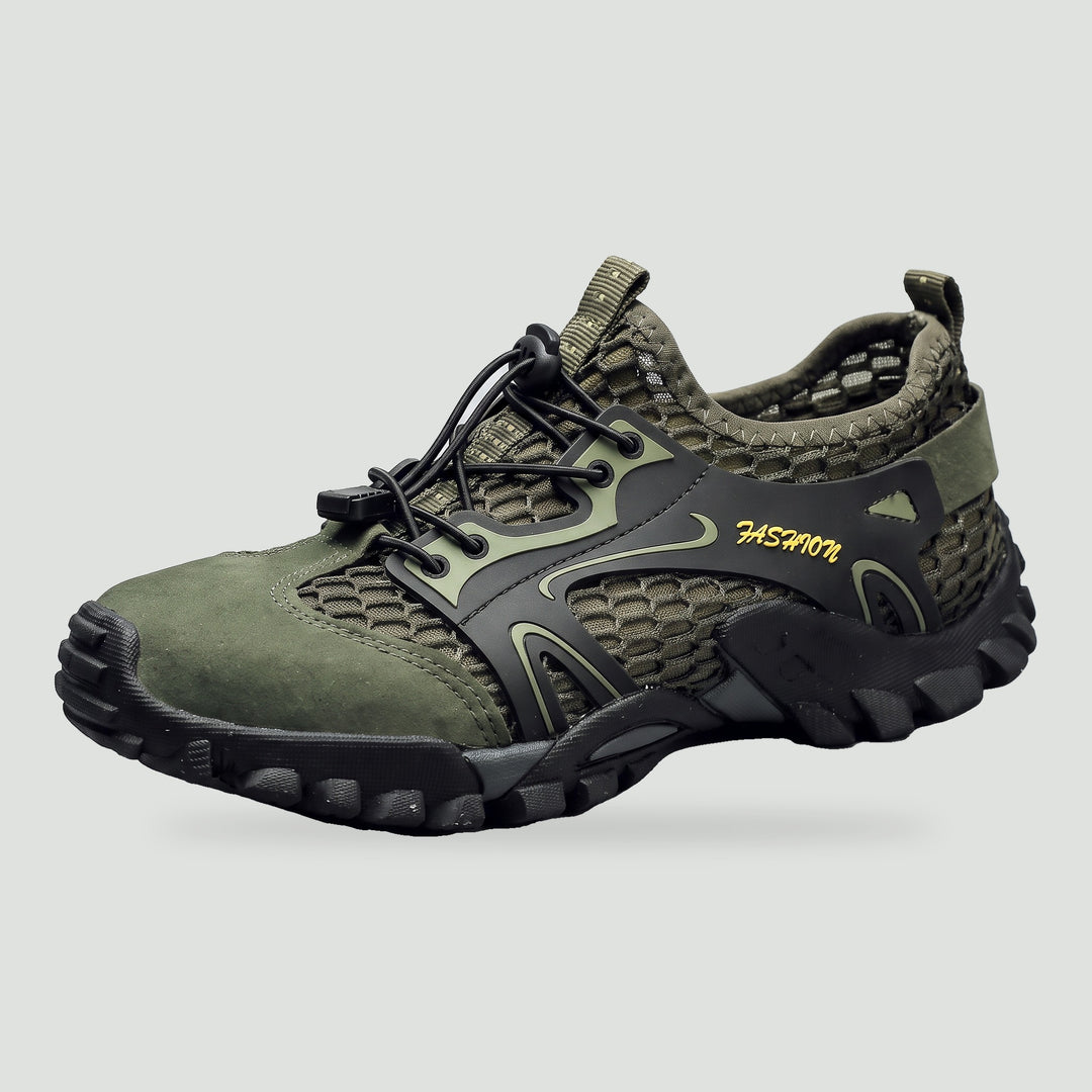 Water hiking shoe with quick dry mesh upper and toggle lace in green
