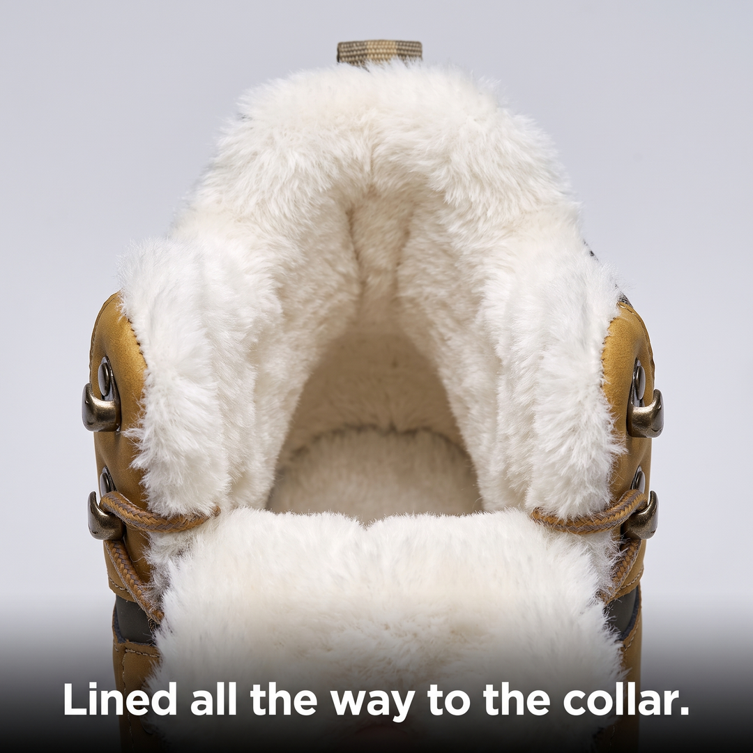 Plush lining running all the way to the collar