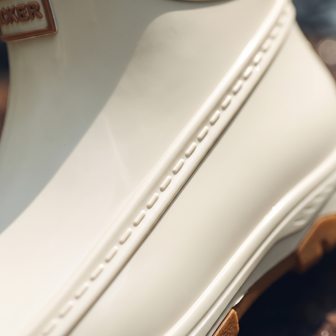 Close-up showing the panel lines are moulded relief, not stitching