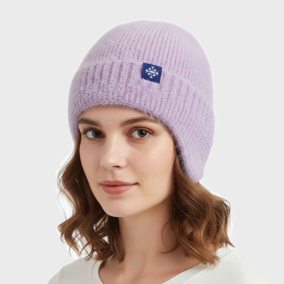 Women's beanie with ear flaps in Lavender